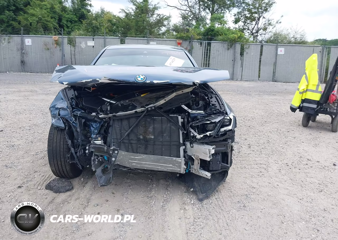 2023 BMW 530E xDrive VIN:WBA33AG06PCL98451 - 12