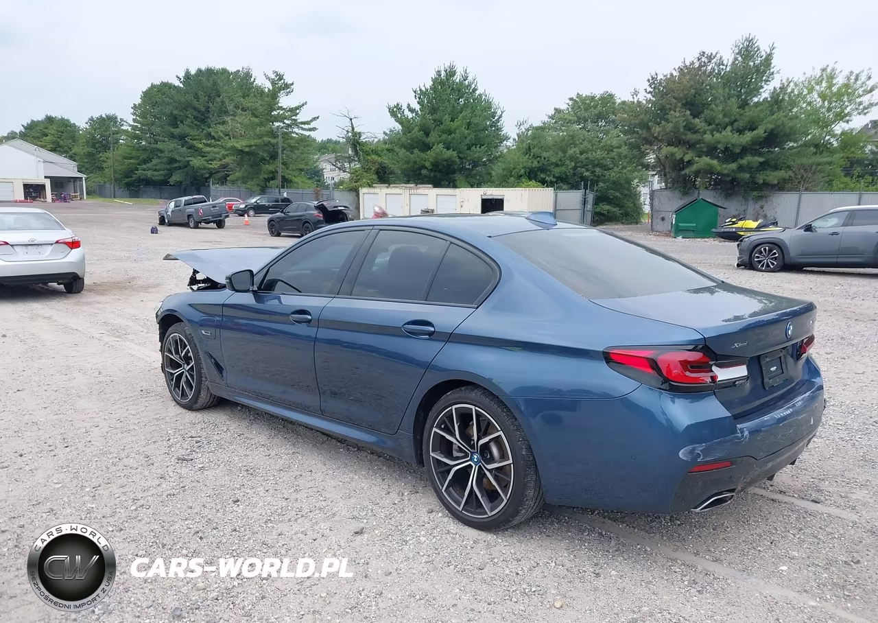 2023 BMW 530E xDrive VIN:WBA33AG06PCL98451 - 3