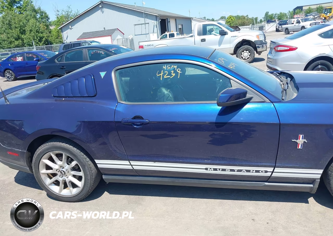 2011 Ford Mustang V6 Premium VIN:1ZVBP8AM1B5155874 - 14