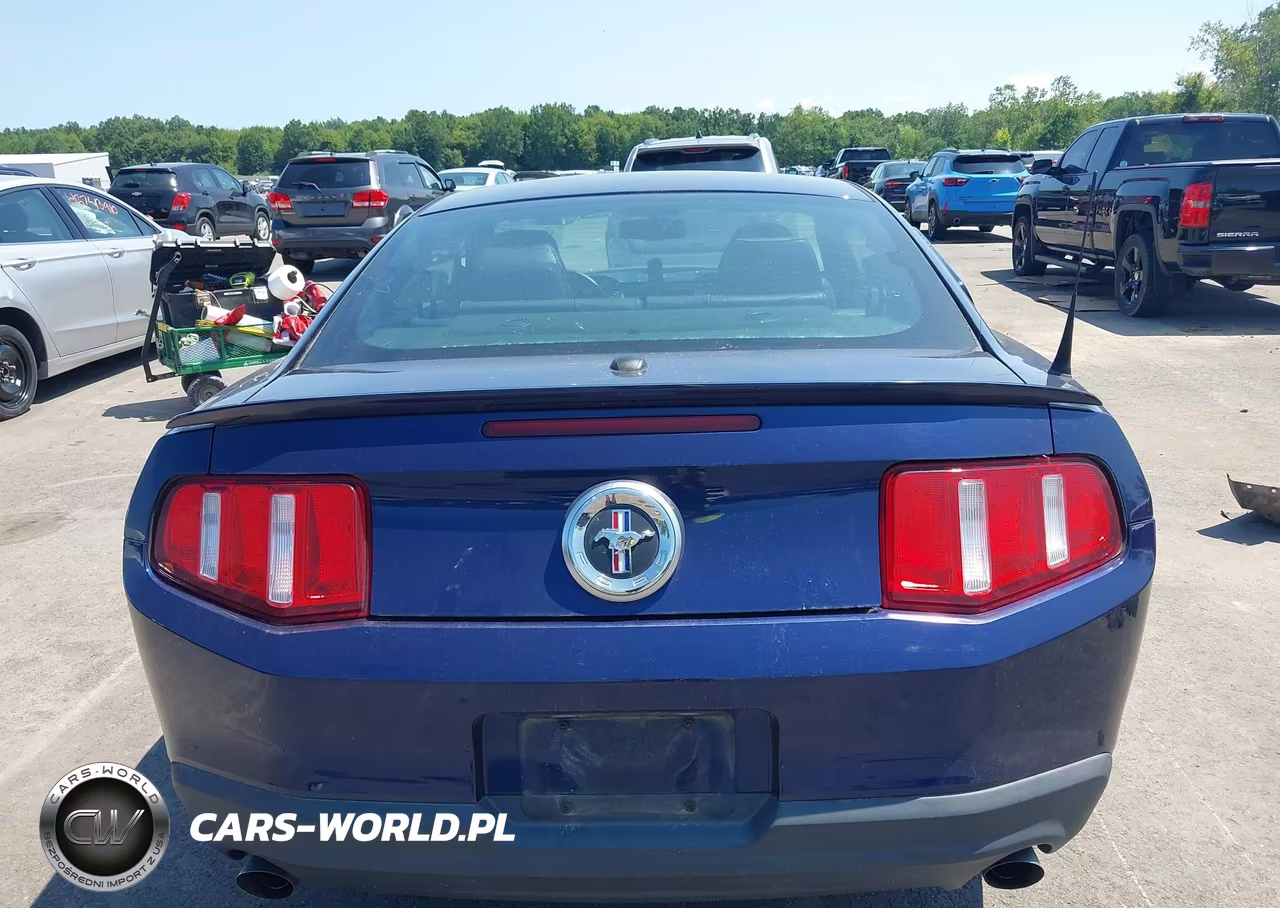 2011 Ford Mustang V6 Premium VIN:1ZVBP8AM1B5155874 - 17