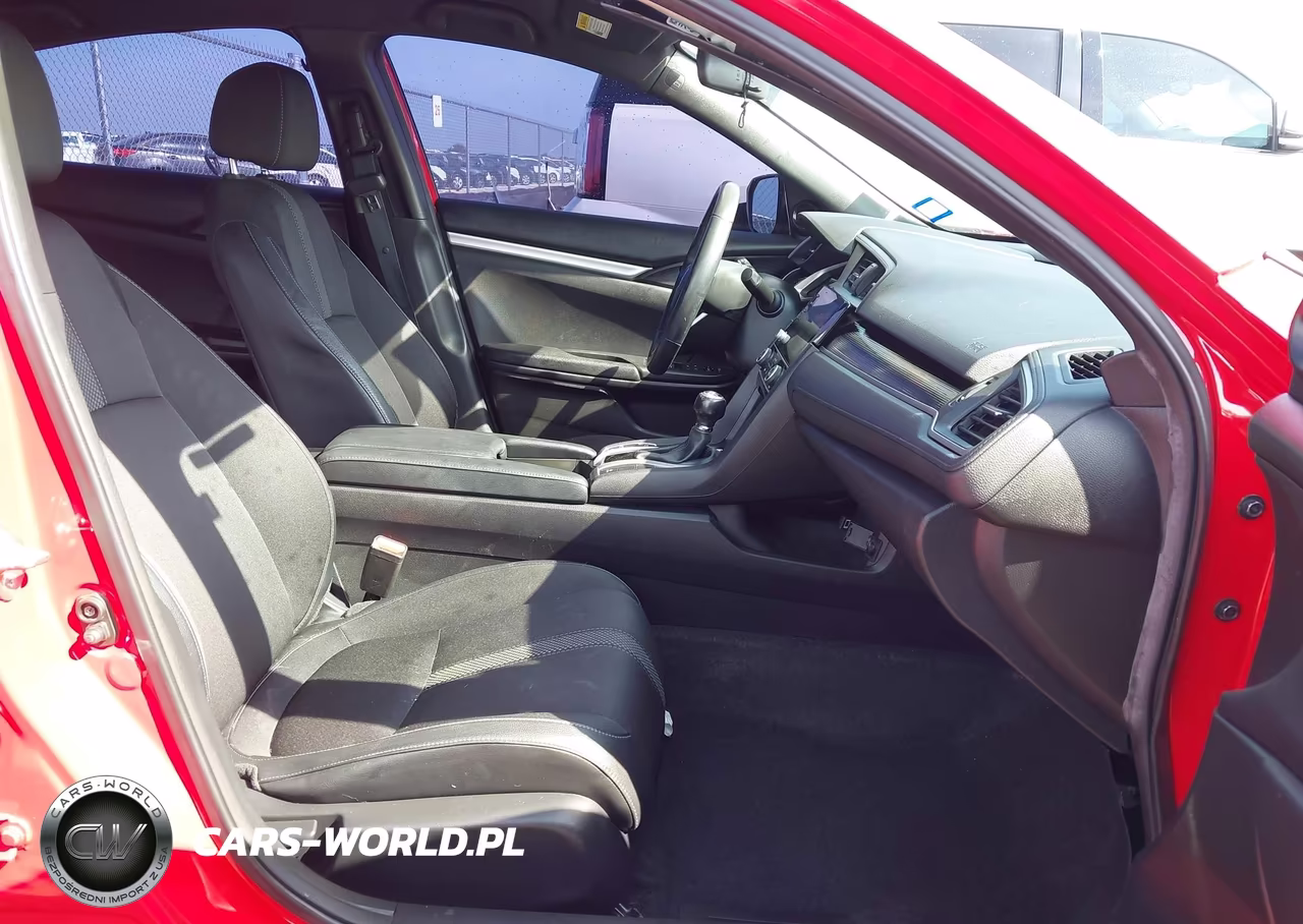 2019 Honda Civic Sport VIN:2HGFC2E86KH540173 - 5