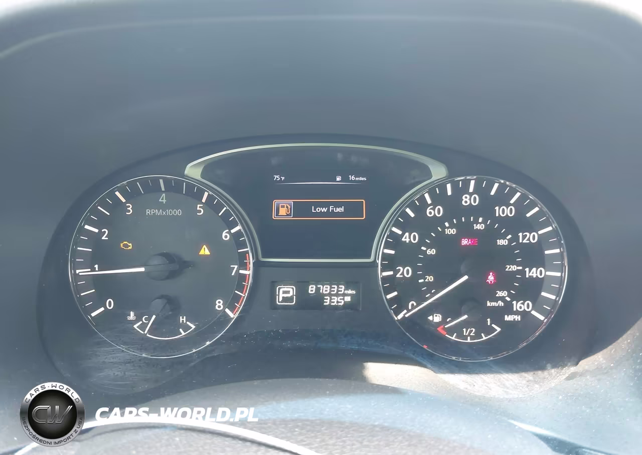 2015 Nissan Pathfinder S VIN:5N1AR2MN3FC723792 - 7
