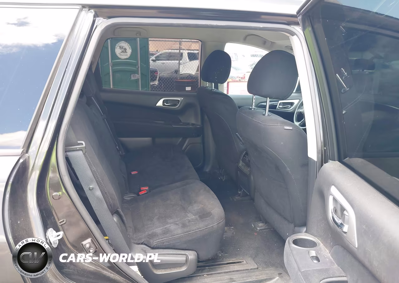 2015 Nissan Pathfinder S VIN:5N1AR2MN3FC723792 - 8