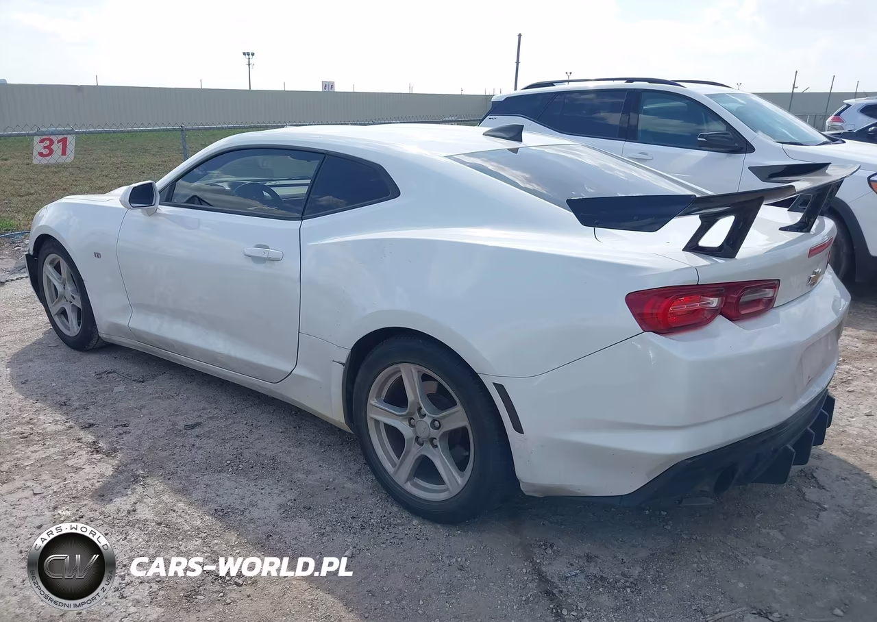 2019 Chevrolet Camaro 1Lt VIN:1G1FB1RX6K0138230 - 3