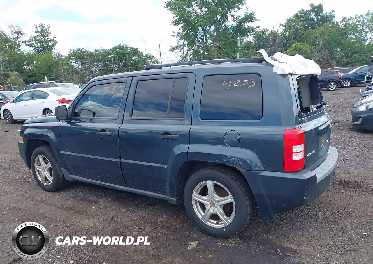 2008 Jeep Patriot Sport VIN:1J8FF28W88D663634 - 14