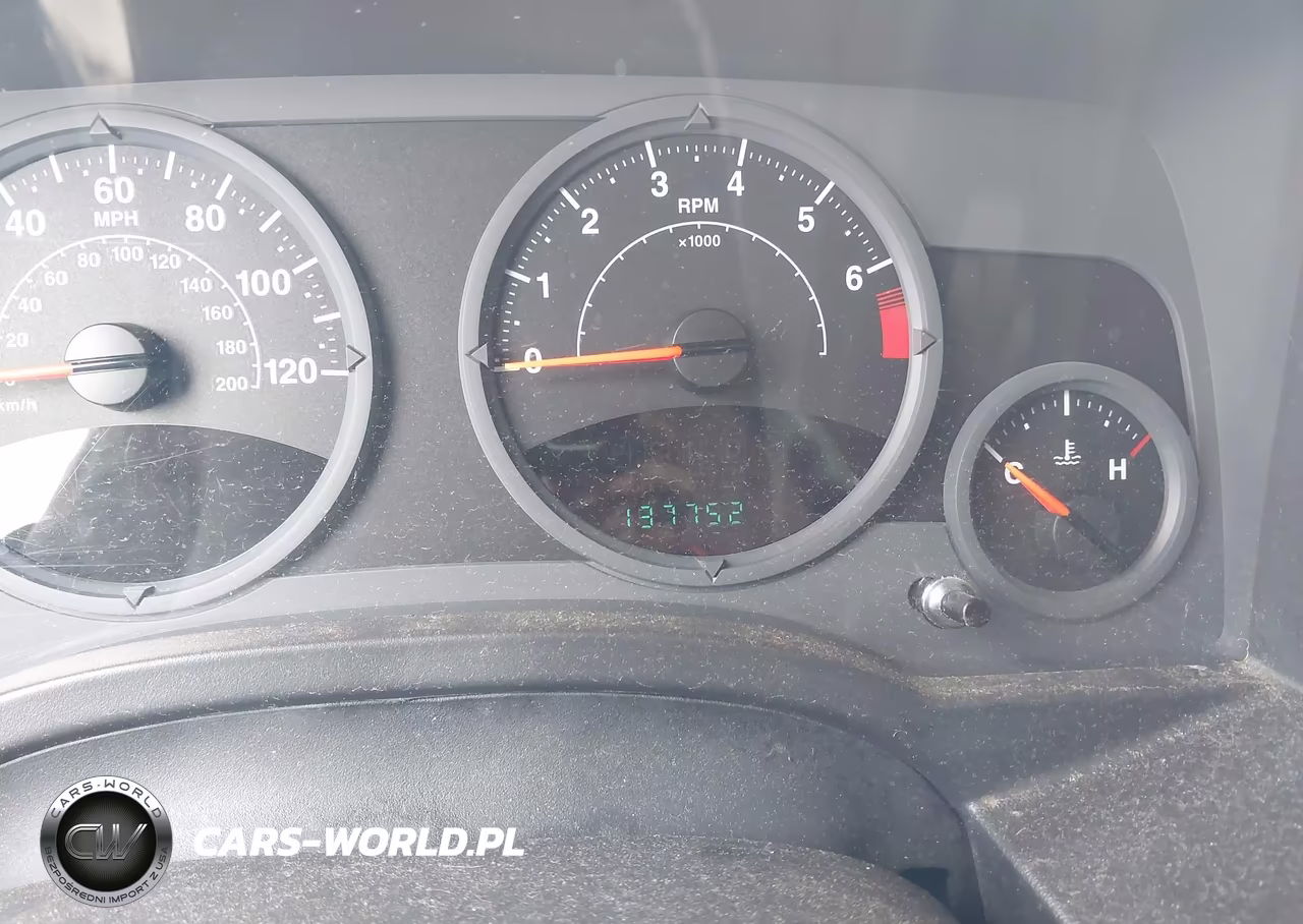 2008 Jeep Patriot Sport VIN:1J8FF28W88D663634 - 15