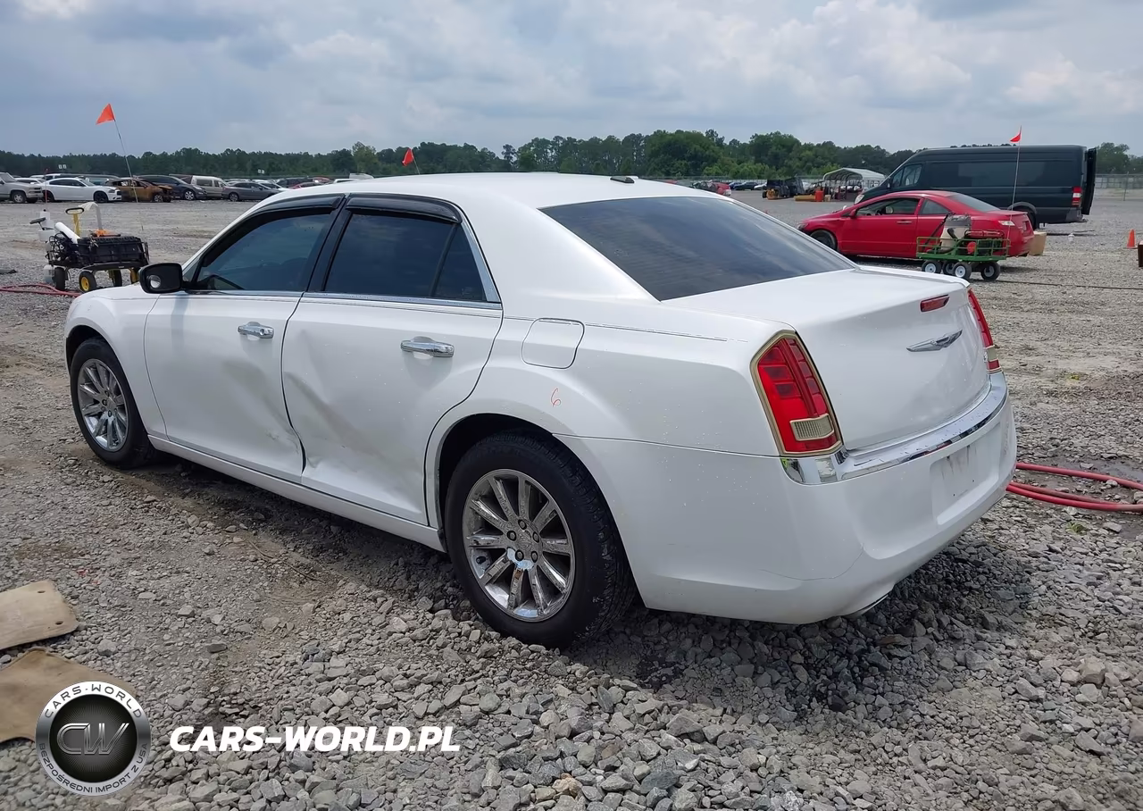 2011 Chrysler 300 Limited VIN:2C3CA5CG4BH528403 - 3