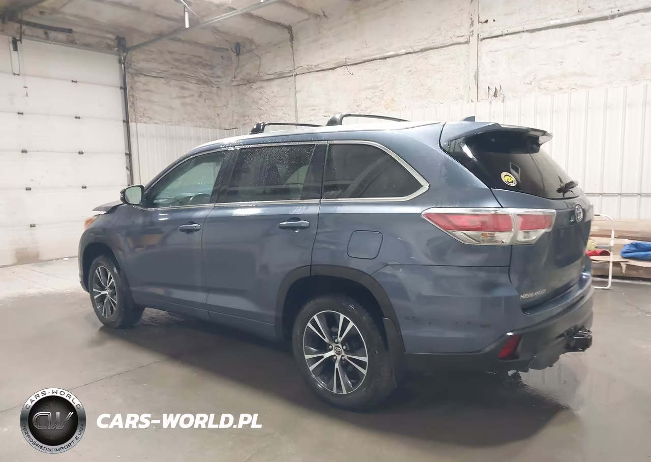 2016 Toyota Highlander Xle V6 VIN:5TDJKRFH0GS321351 - 14