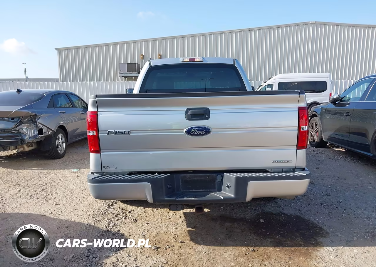 2014 Ford F-150 Stx VIN:1FTMF1CM8EFC92750 - 16