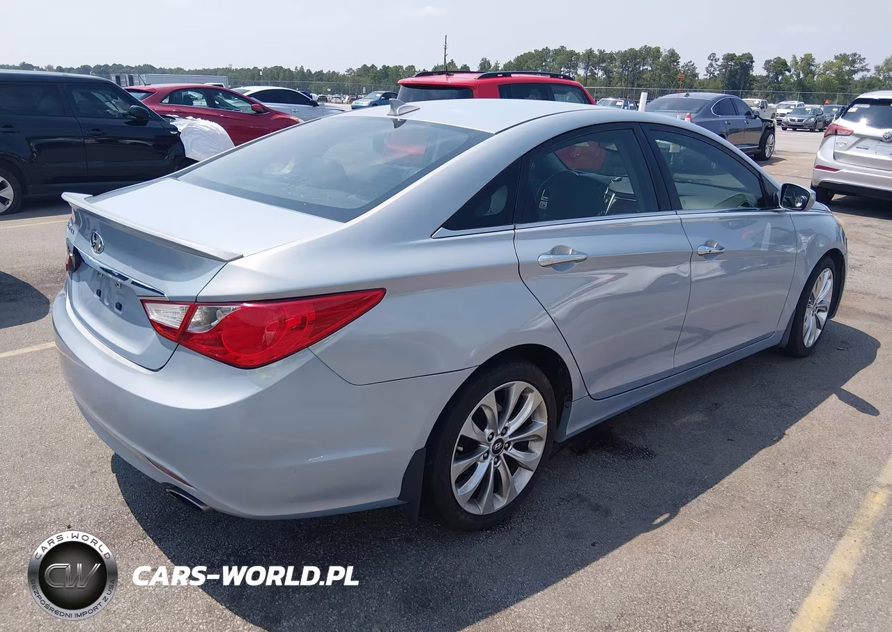 2013 Hyundai Sonata Se VIN:5NPEC4AC2DH659008 - 4