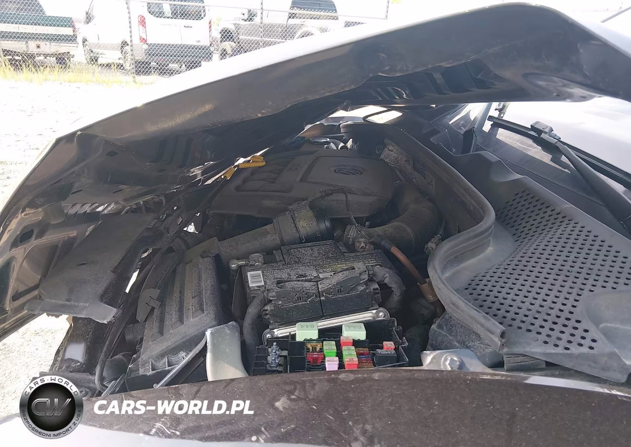 2019 Volkswagen Beetle VIN:3VW5DAAT7KM502557 - 10