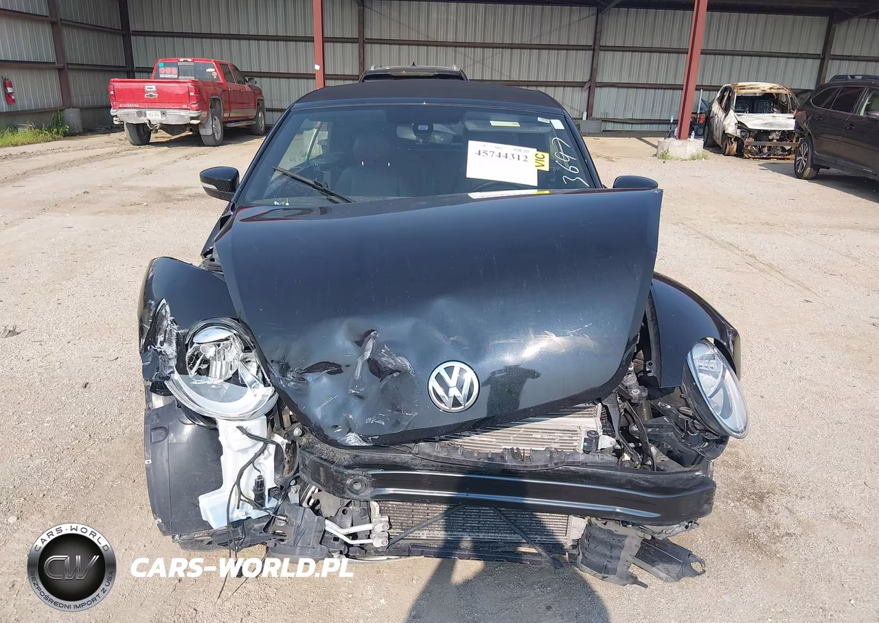 2019 Volkswagen Beetle VIN:3VW5DAAT7KM502557 - 13