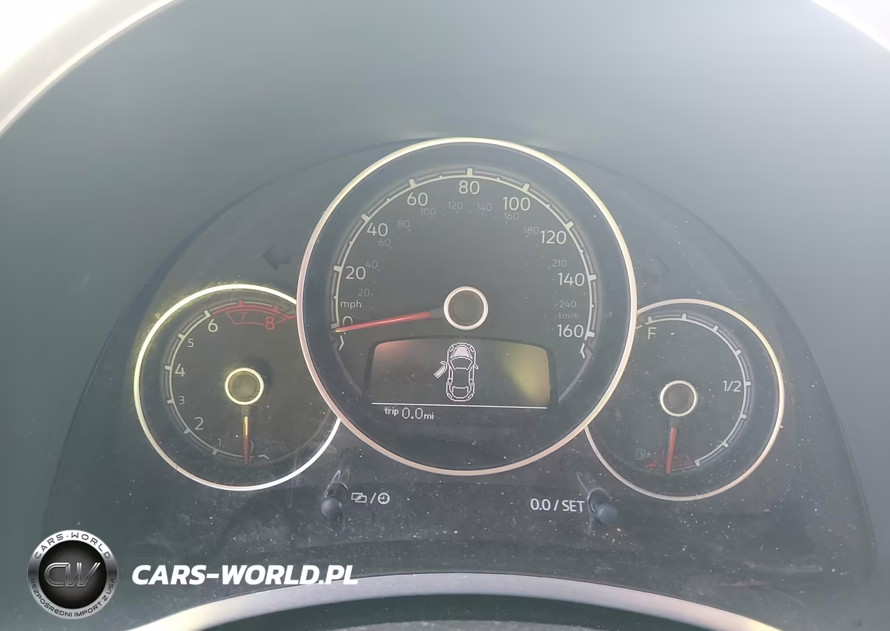 2019 Volkswagen Beetle VIN:3VW5DAAT7KM502557 - 7