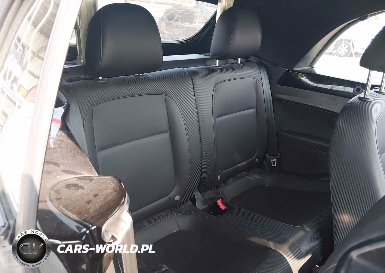 2019 Volkswagen Beetle VIN:3VW5DAAT7KM502557 - 8