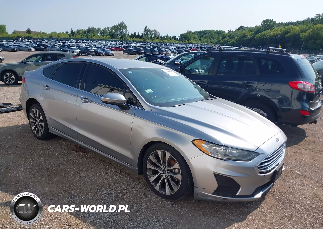 2020 Ford Fusion Se – zdjęcie 1 z 16
