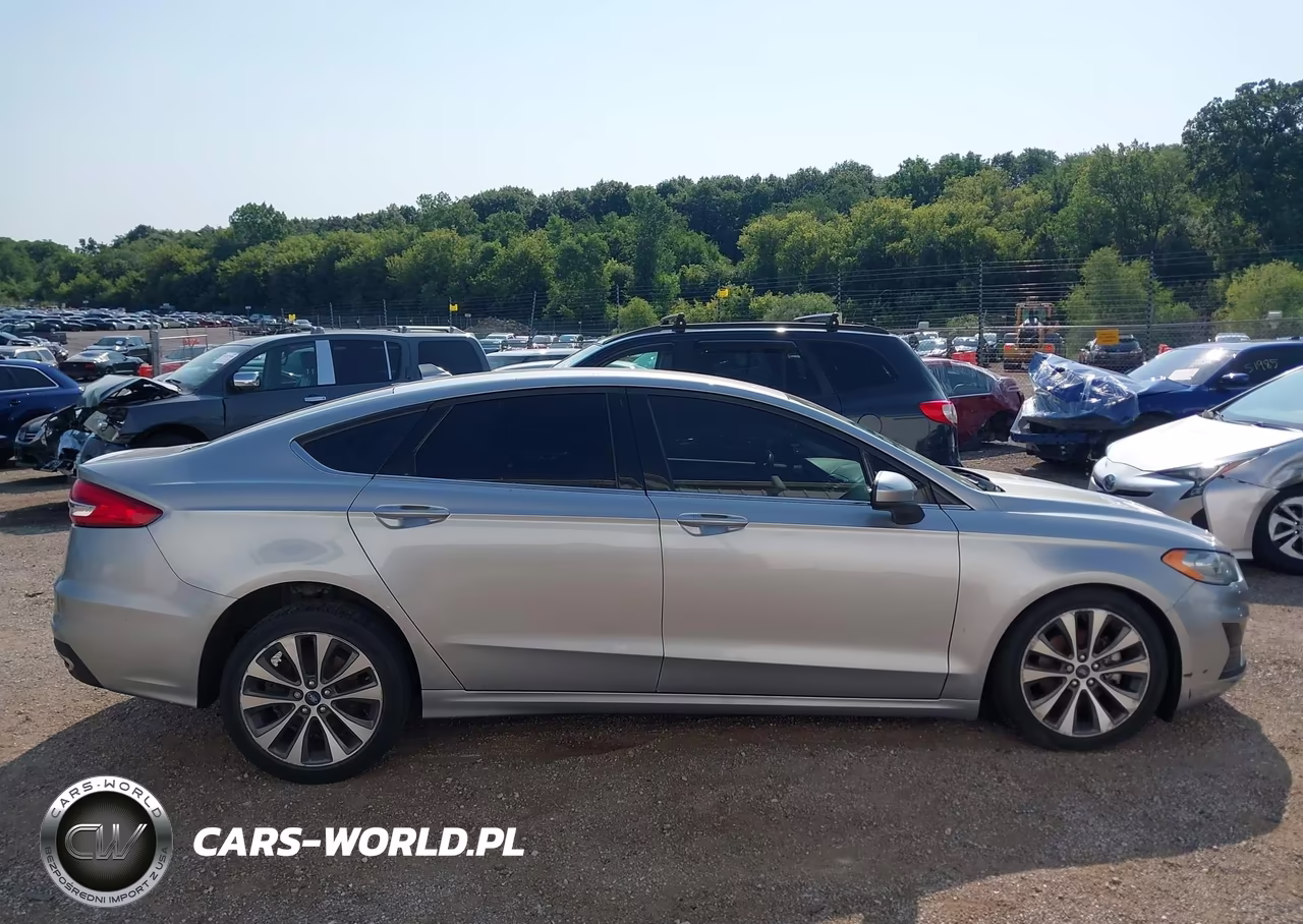 2020 Ford Fusion Se VIN:3FA6P0T98LR180094 - 13