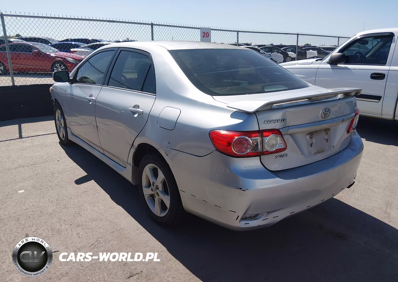 2011 Toyota Corolla S VIN:2T1BU4EE7BC681615 - 3