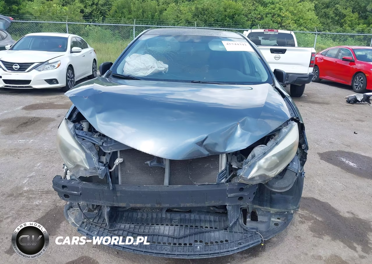 2016 Toyota Corolla Le VIN:5YFBURHEXGP382720 - 13