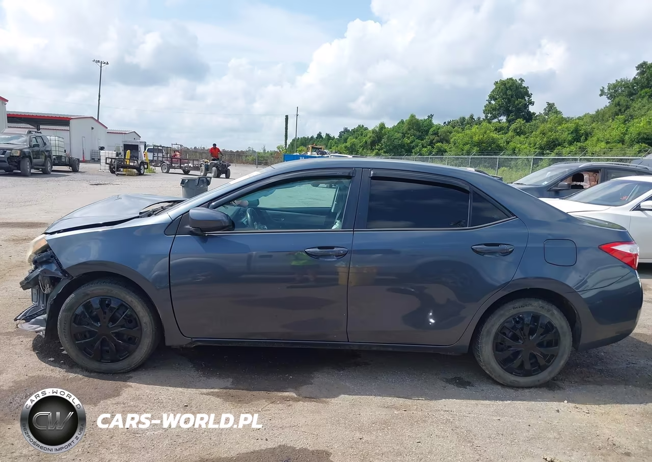 2016 Toyota Corolla Le VIN:5YFBURHEXGP382720 - 15