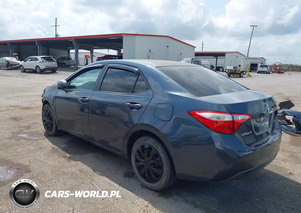 2016 Toyota Corolla Le VIN:5YFBURHEXGP382720 - 3