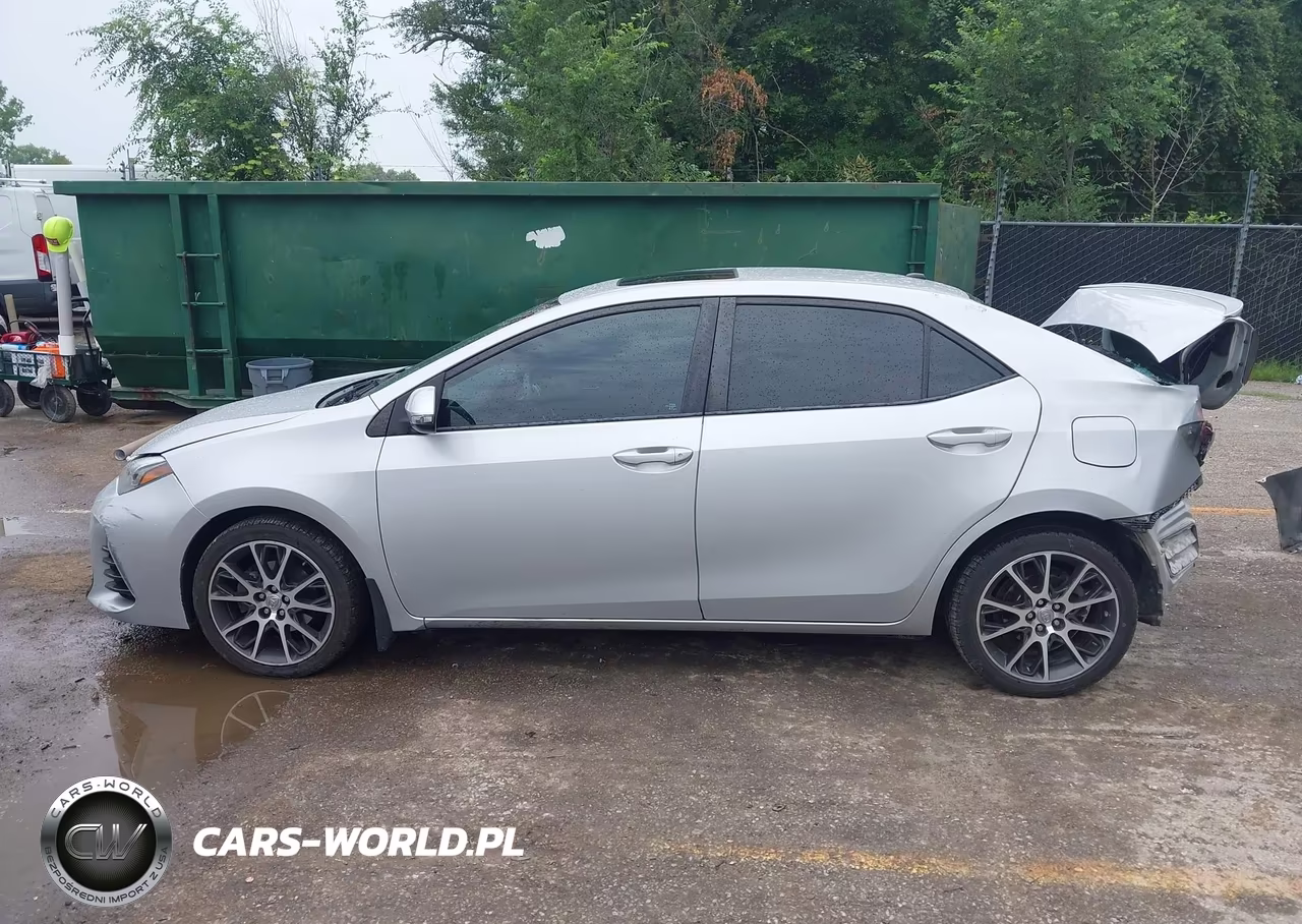 2017 Toyota Corolla Se Special Edition VIN:5YFBURHE0HP616395 - 15
