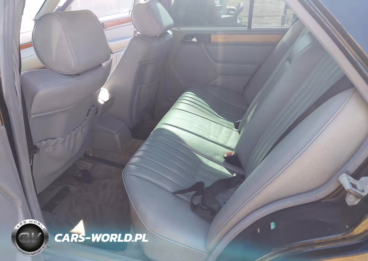 1995 Mercedes-Benz E 300D-300D Special VIN:WDBEB31E6SC221730 - 8