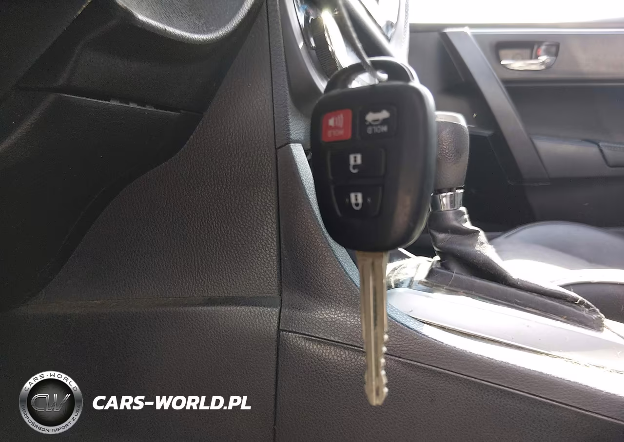2015 Toyota Corolla S Plus VIN:2T1BURHE4FC406654 - 11