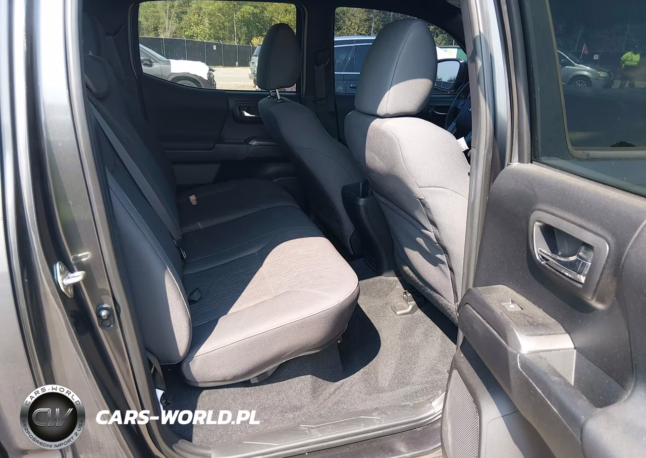 2019 Toyota Tacoma Trd Sport VIN:3TMCZ5AN8KM242738 - 8