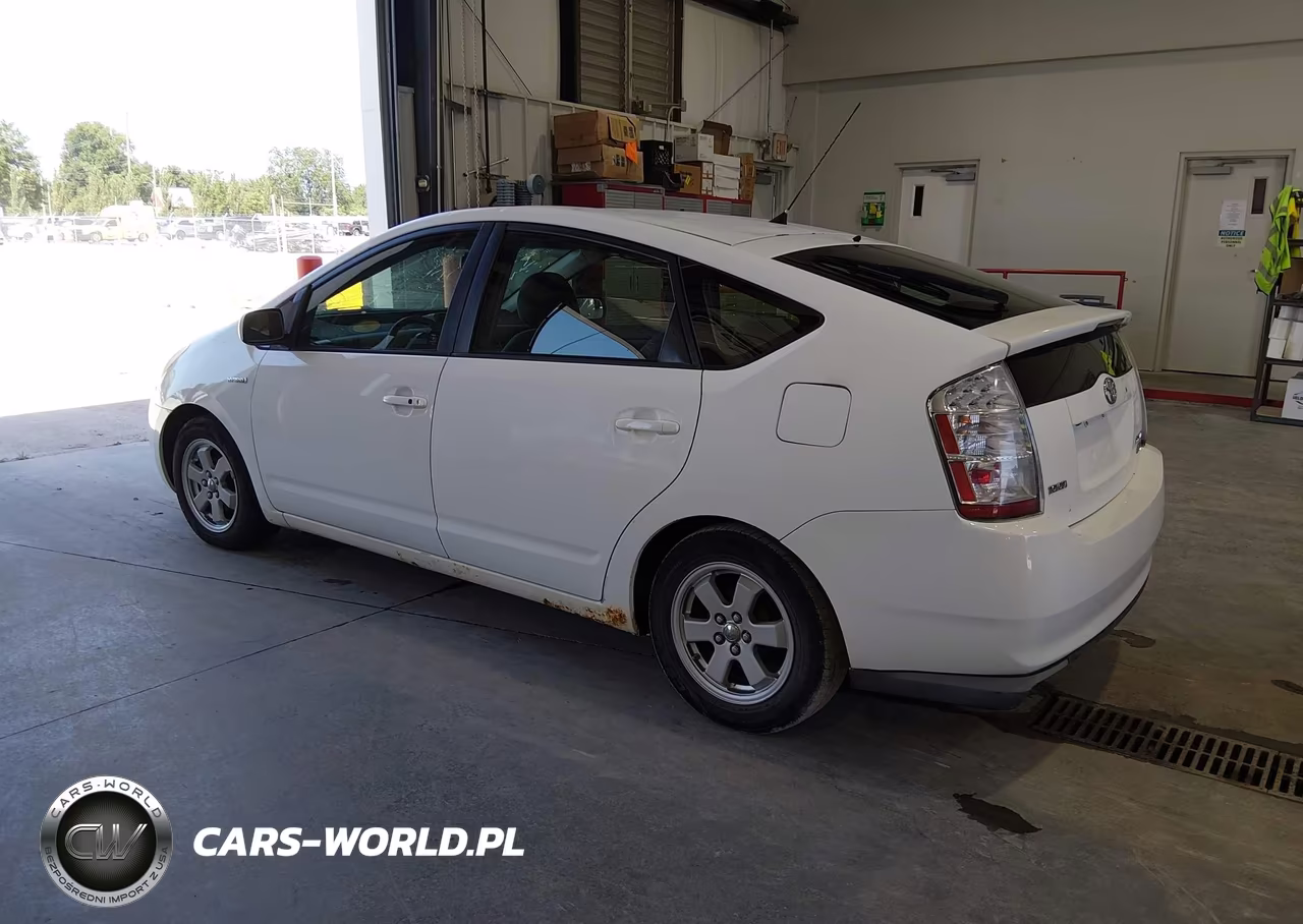 2008 Toyota Prius VIN:JTDKB20U983376790 - 3