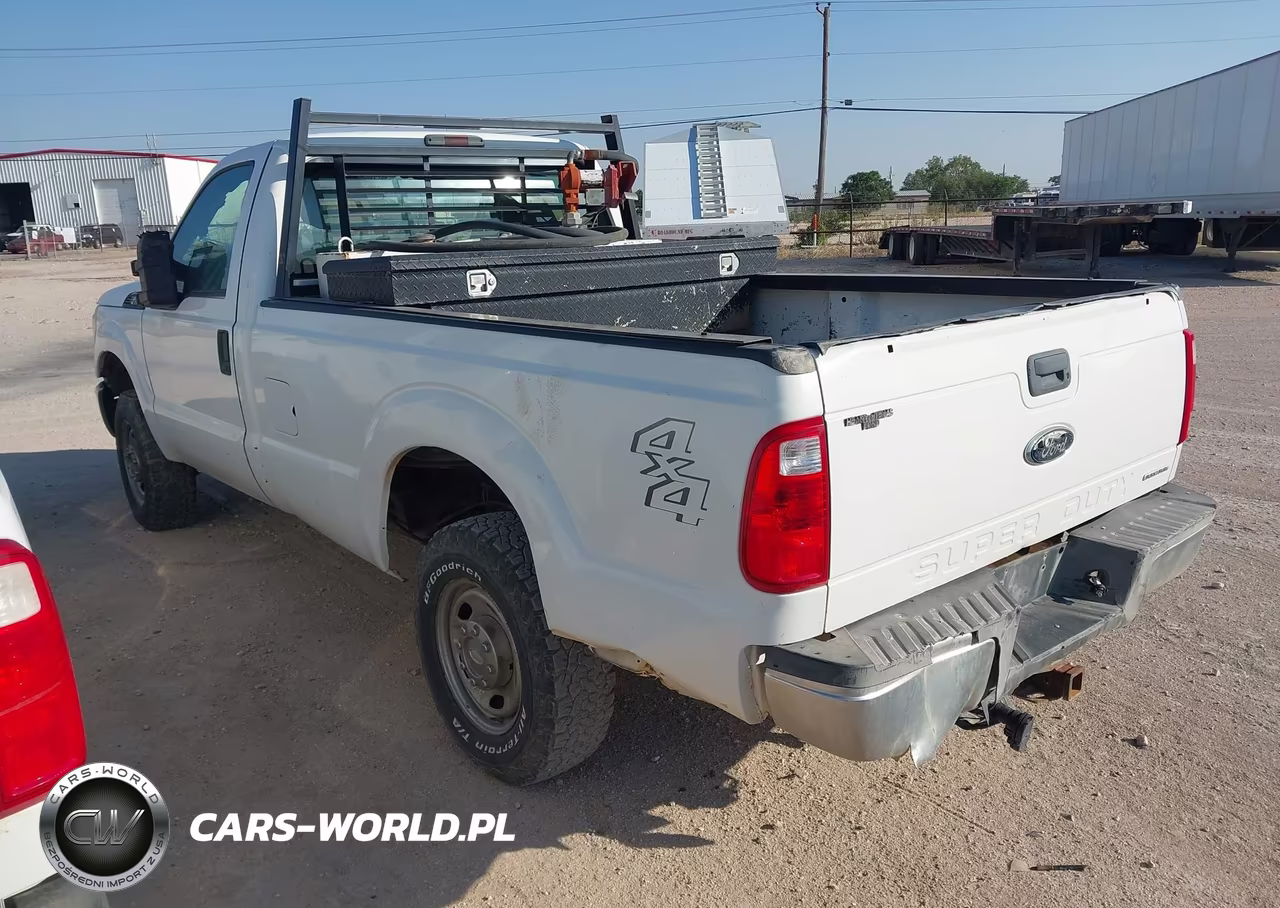 2013 Ford F-250 Xl VIN:1FTBF2B68DEB72841 - 3