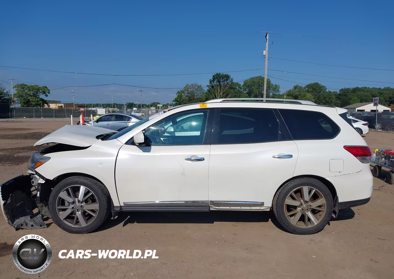 2015 Nissan Pathfinder Platinum VIN:5N1AR2MM7FC626831 - 15