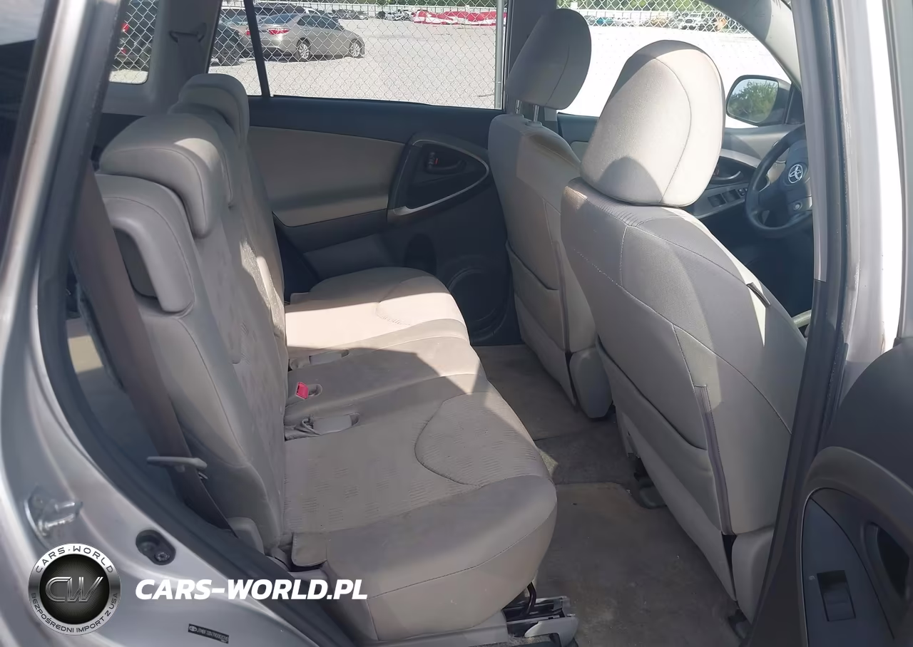 2009 Toyota Rav4 VIN:JTMBF33V79D003743 - 8