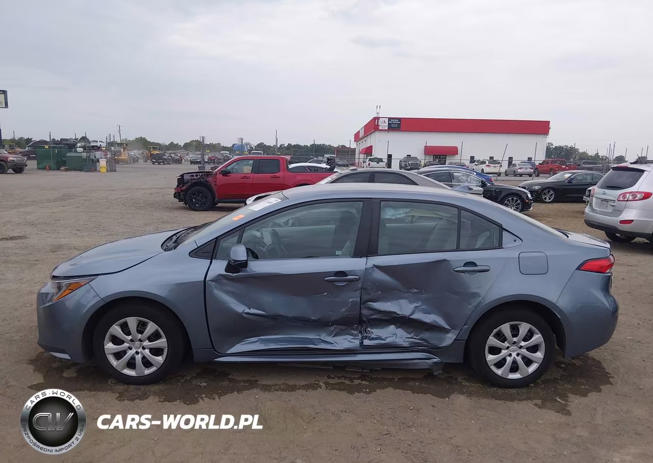 2022 Toyota Corolla Le VIN:5YFEPMAE0NP380943 - 14