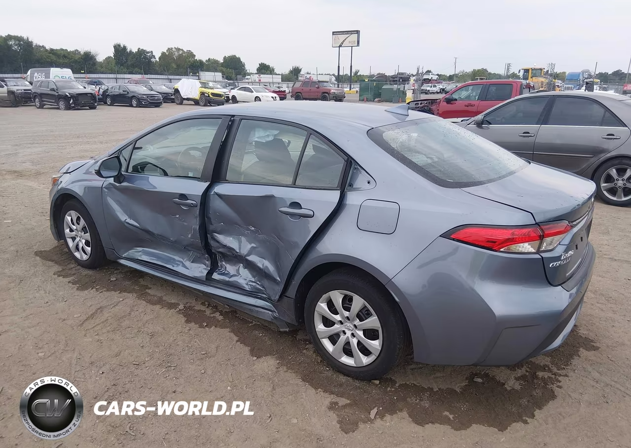 2022 Toyota Corolla Le VIN:5YFEPMAE0NP380943 - 3