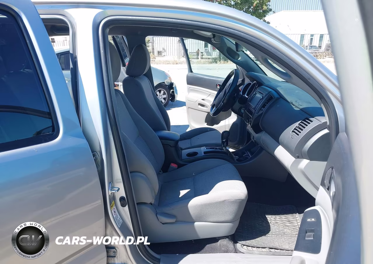 2014 Toyota Tacoma VIN:5TFJX4CNXEX043516 - 5