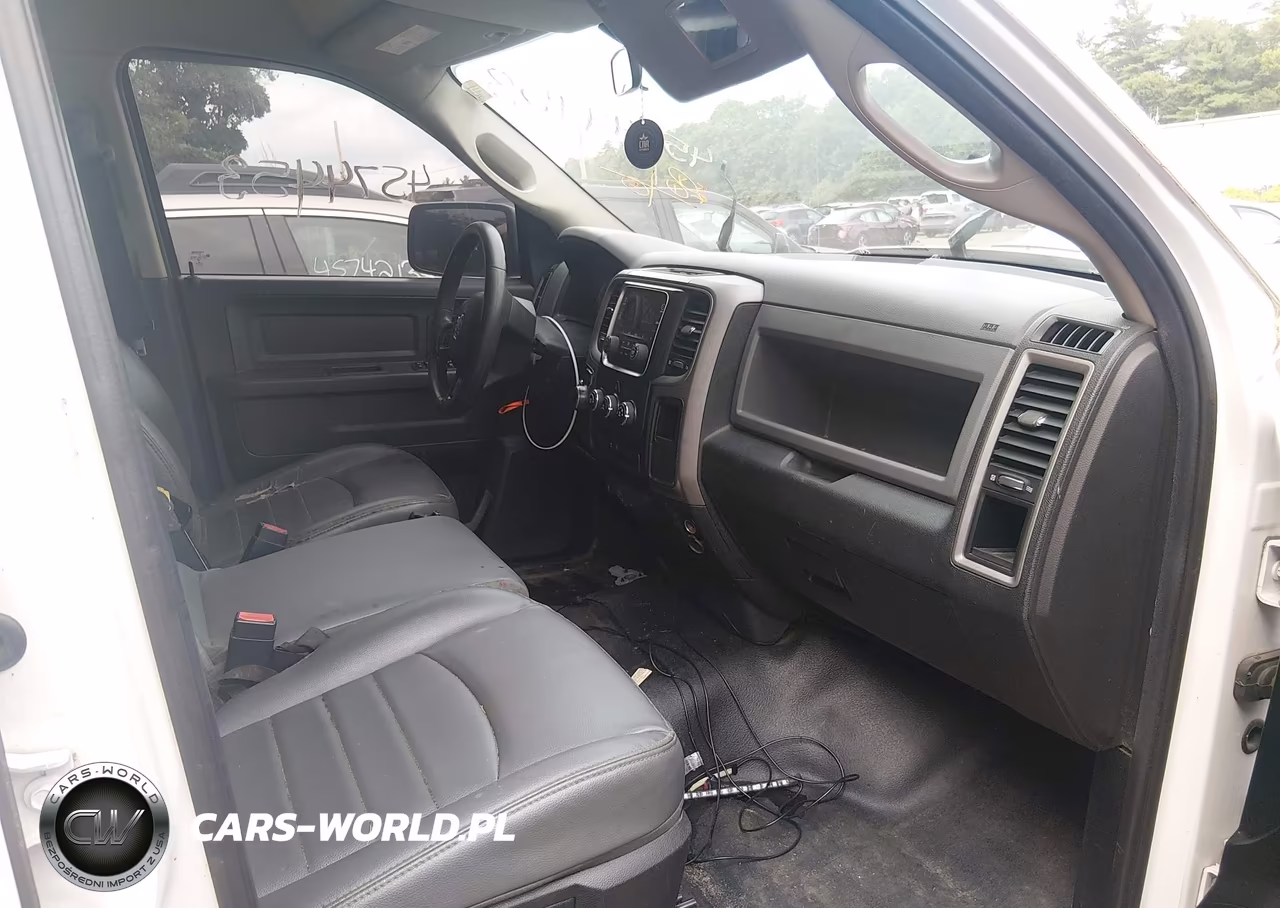 2016 Ram 1500 Tradesman VIN:1C6RR6FM6GS388514 - 5