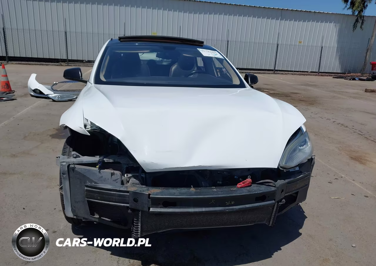 2014 Tesla Model S P85 VIN:5YJSA1H17EFP52876 - 6