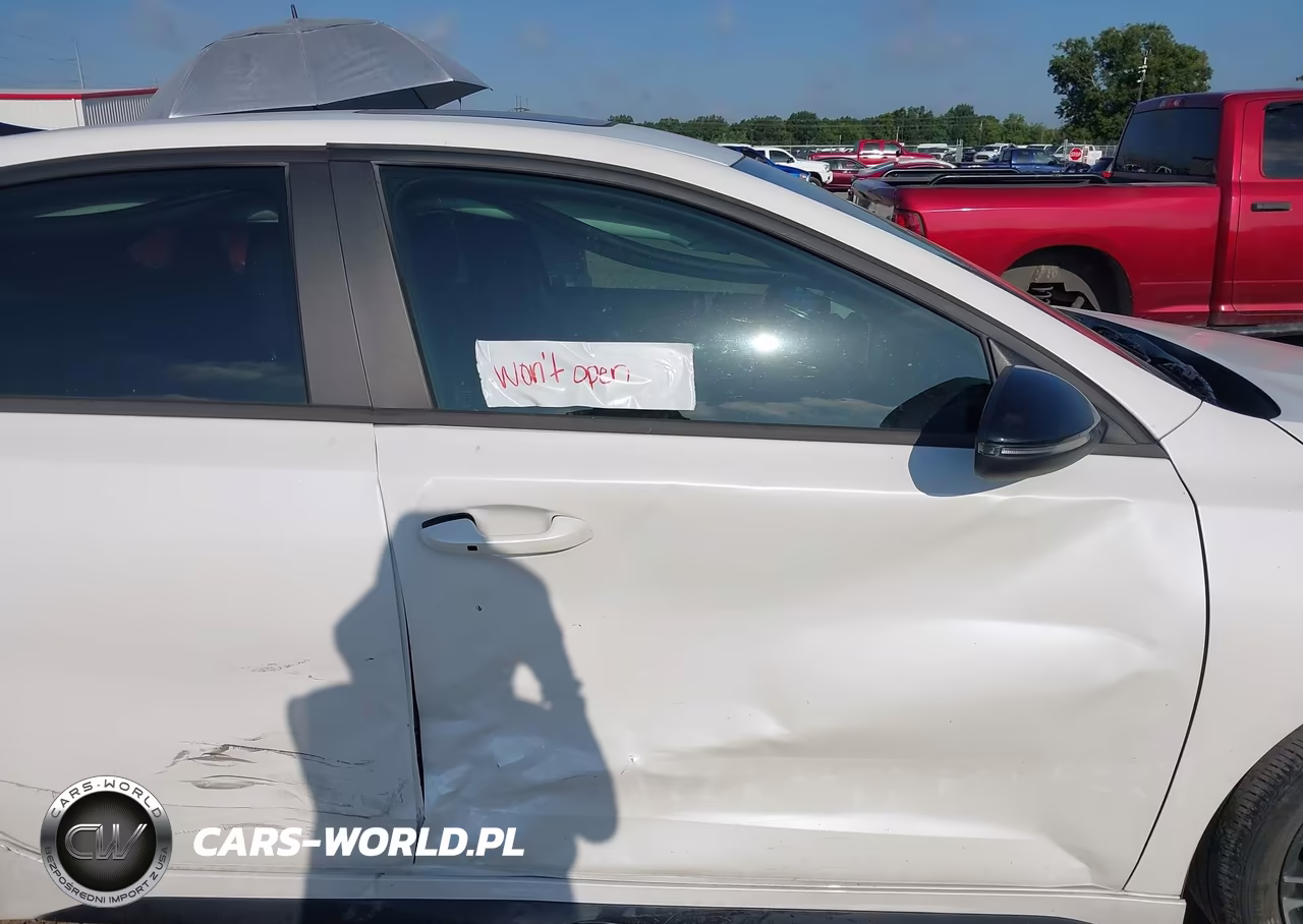 2023 Kia Forte Gt-Line VIN:3KPF54ADXPE619971 - 5