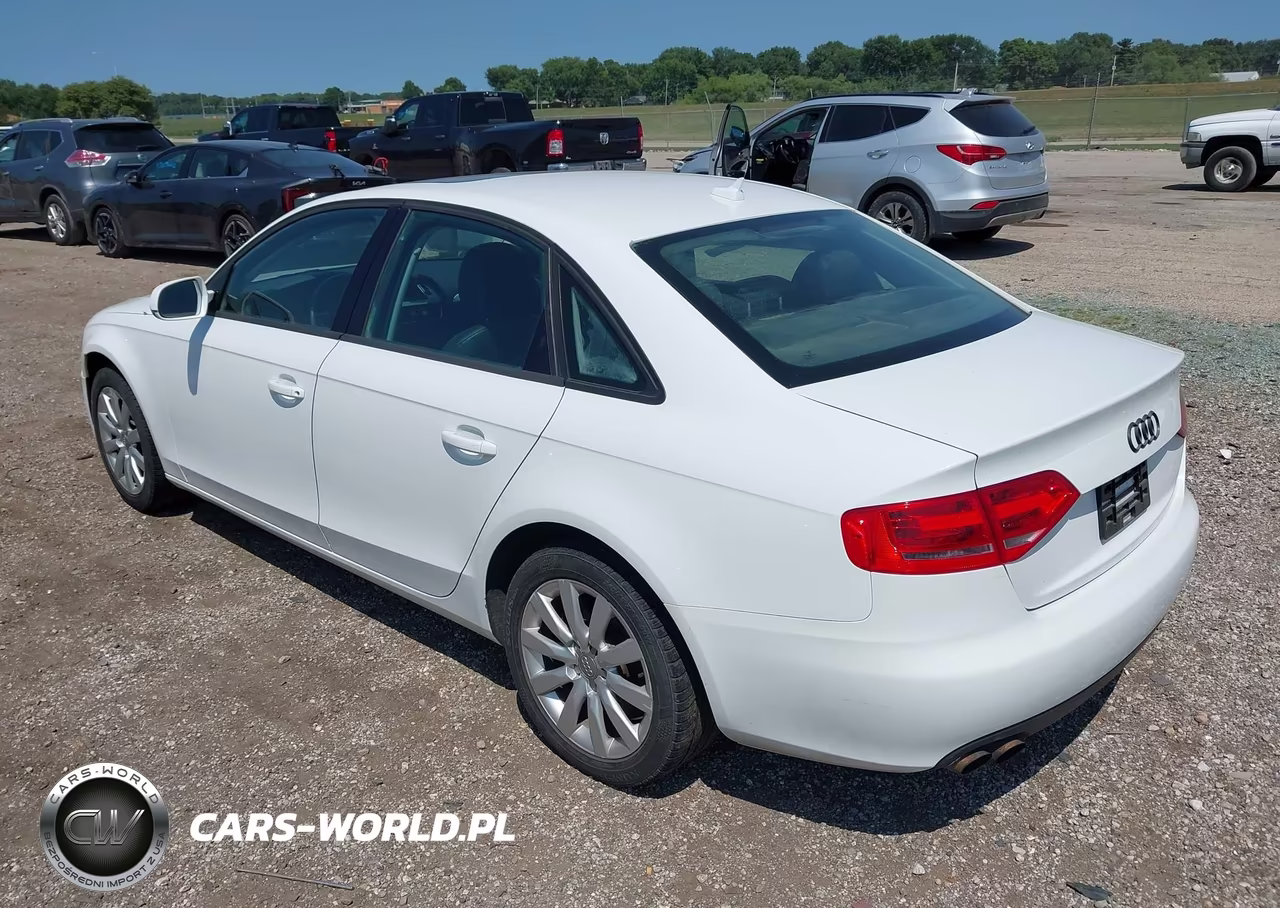 2012 Audi A4 2.0T Premium VIN:WAUBFAFLXCA114100 - 3