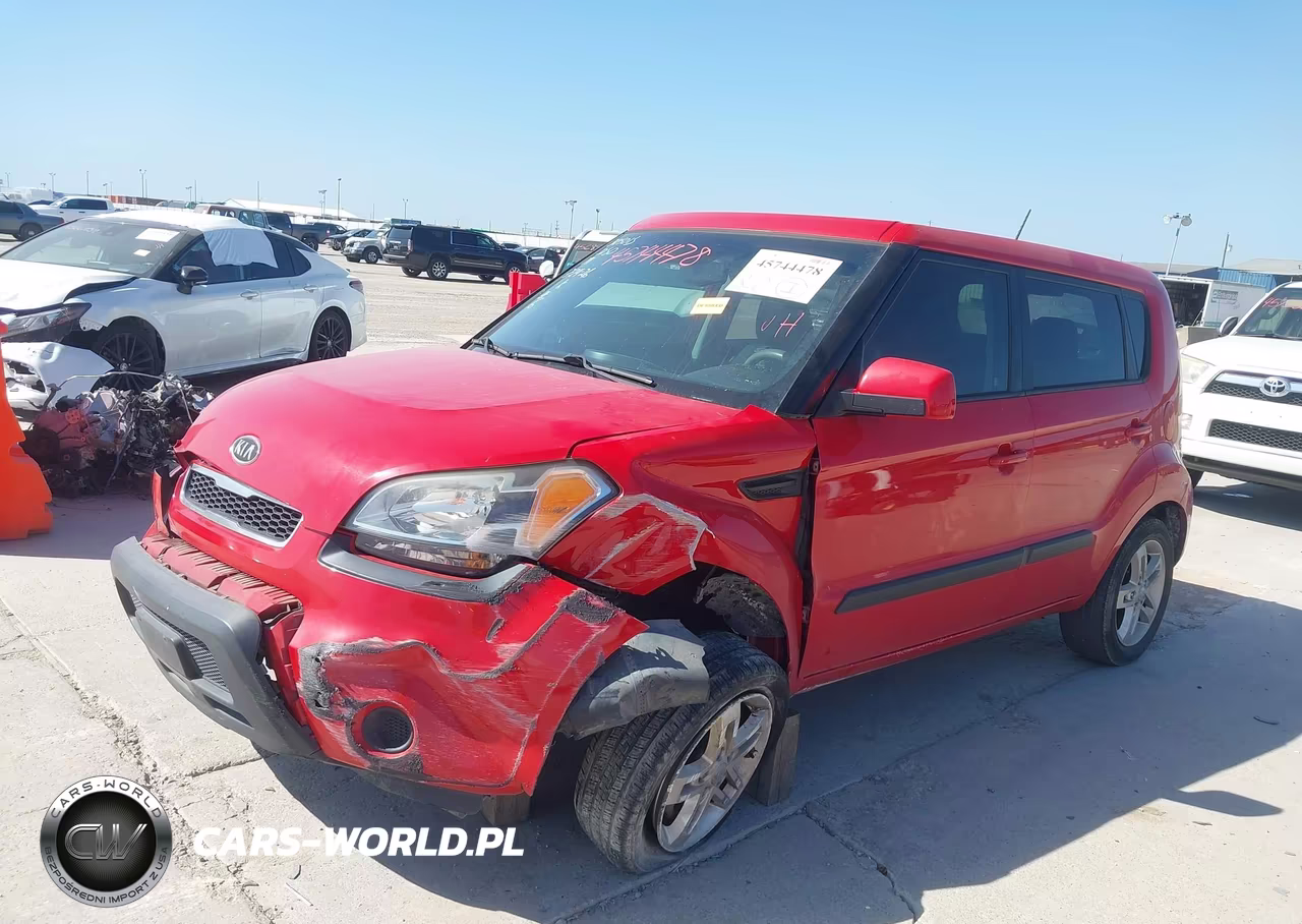 2011 Kia Soul + VIN:KNDJT2A29B7335727 - 2