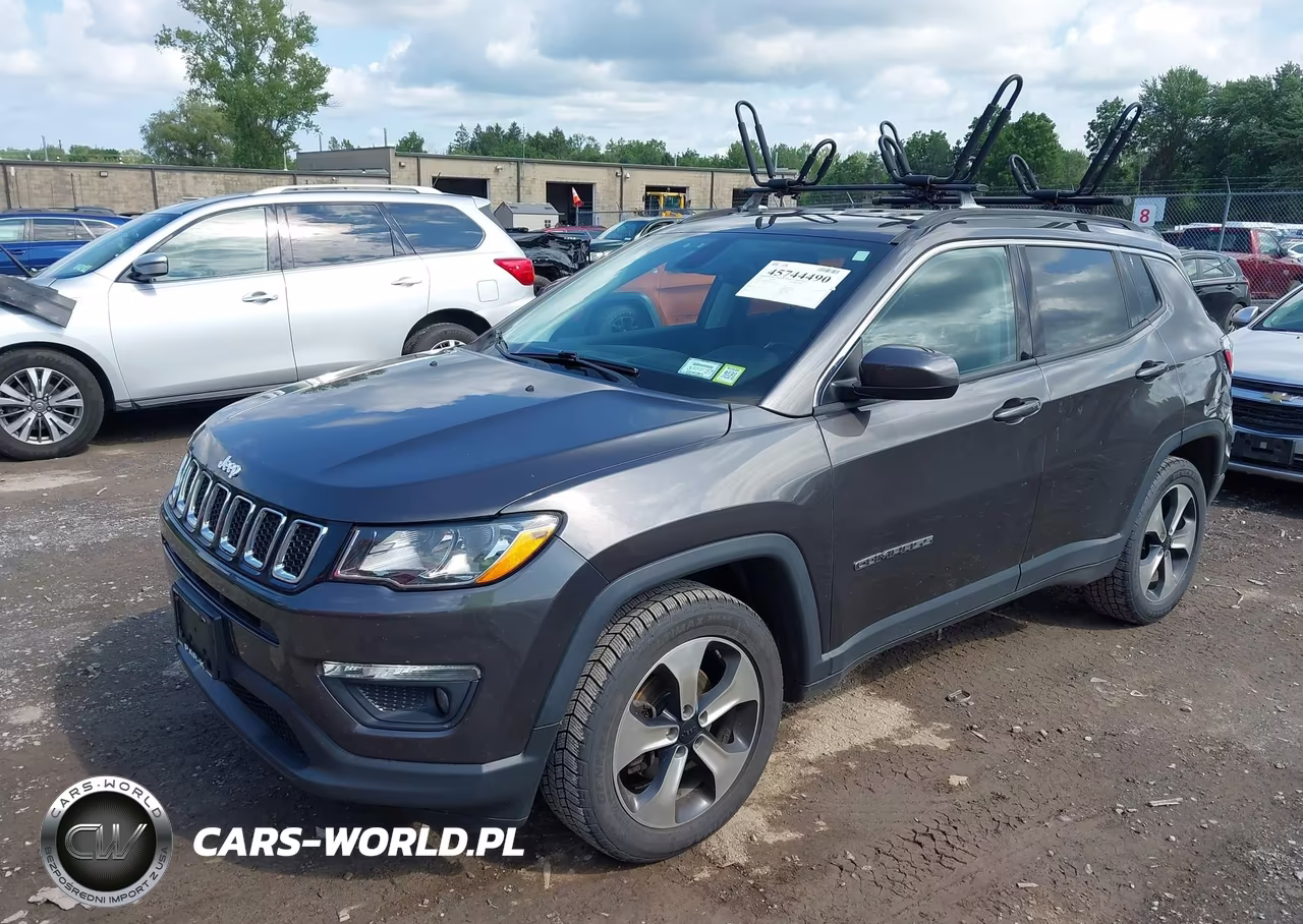 2018 Jeep Compass Latitude VIN:3C4NJDBB8JT143503 - 2