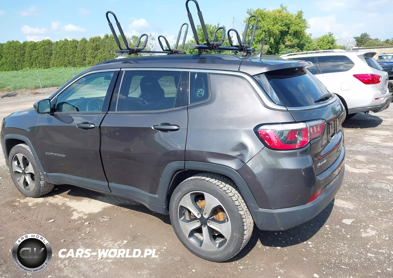 2018 Jeep Compass Latitude VIN:3C4NJDBB8JT143503 - 6