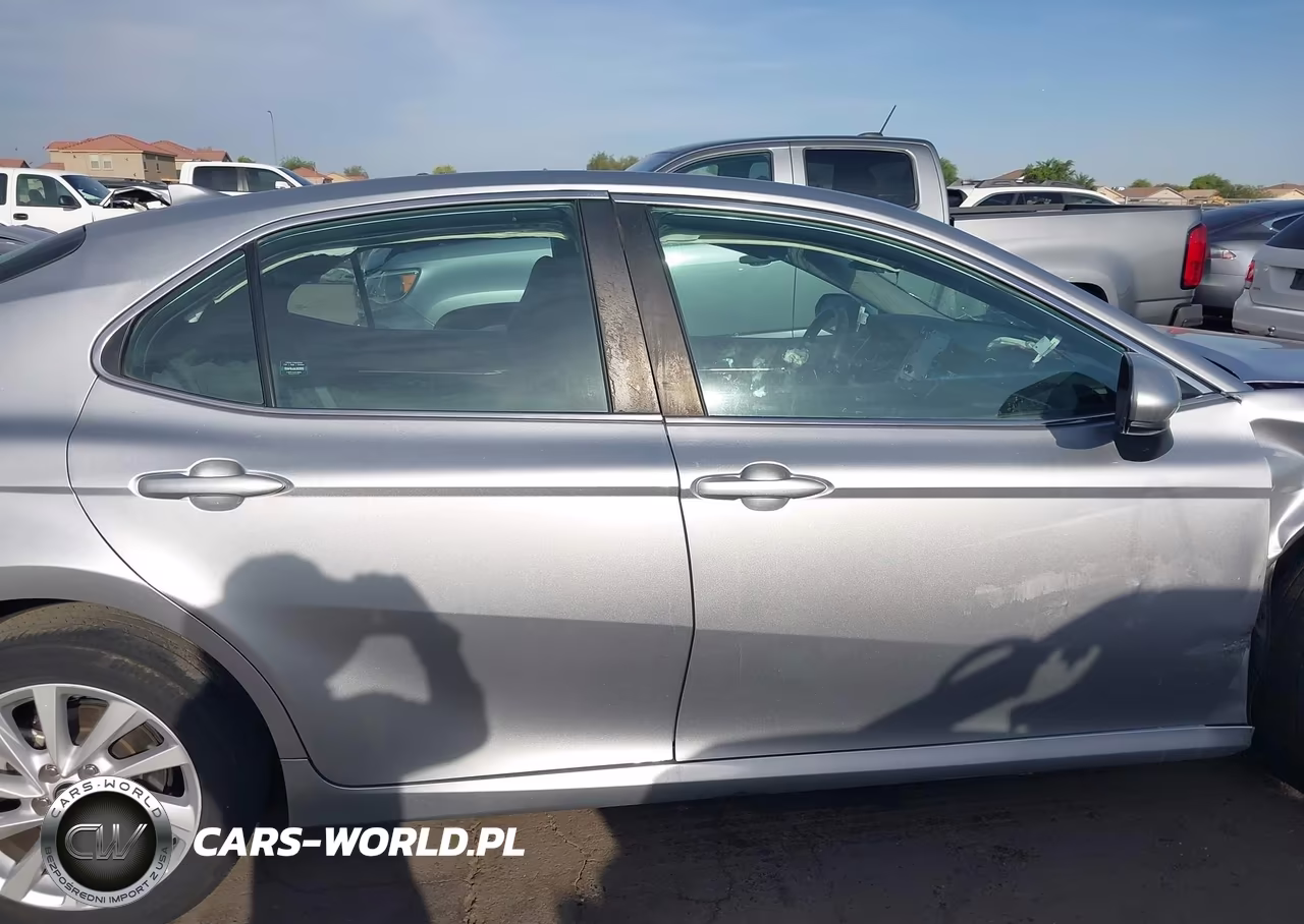 2024 Toyota Camry Le VIN:4T1C11AK9RU908142 - 13