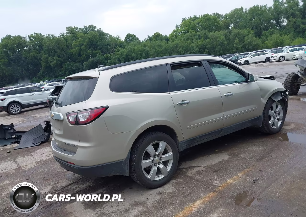 2015 Chevrolet Traverse Lt VIN:1GNKRGKD1FJ176637 - 4