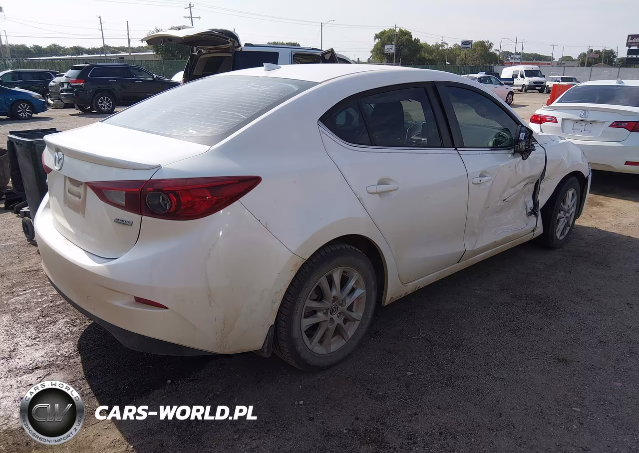 2014 Mazda Mazda3 I Touring VIN:JM1BM1V79E1109440 - 4