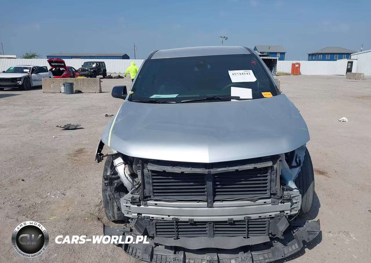 2022 Chevrolet Traverse Fwd Ls VIN:1GNERFKW6NJ105876 - 13