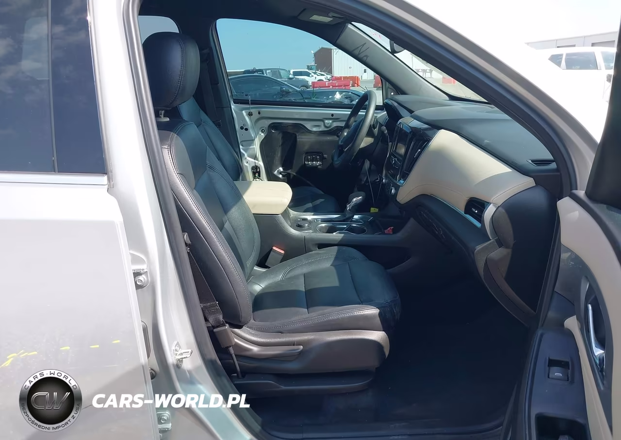 2022 Chevrolet Traverse Fwd Ls VIN:1GNERFKW6NJ105876 - 5
