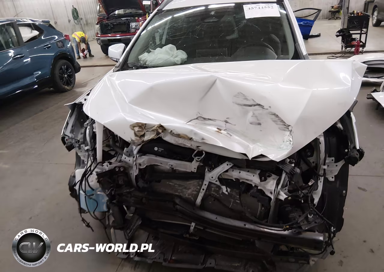 2024 Toyota Corolla Cross Xle VIN:7MUDAABG1RV112949 - 6