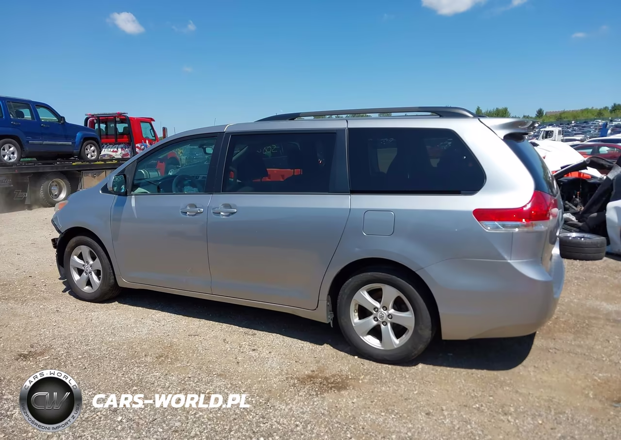 2012 Toyota Sienna Le V6 8 Passenger VIN:5TDKK3DC9CS241372 - 14