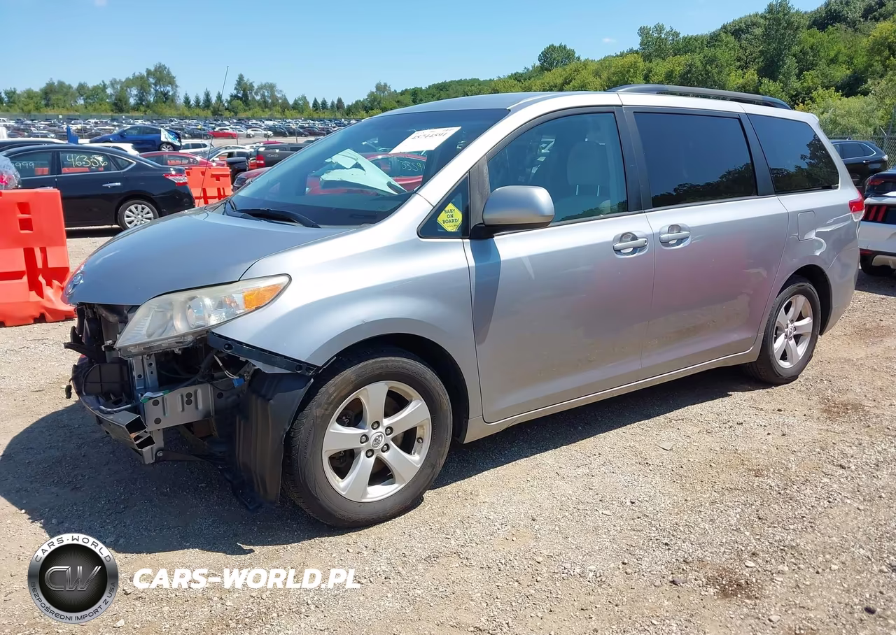 2012 Toyota Sienna Le V6 8 Passenger VIN:5TDKK3DC9CS241372 - 2